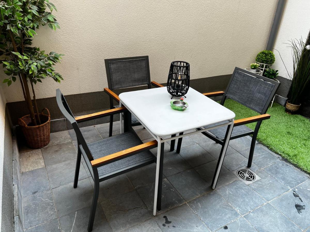 Modern Cozy Studio With Backyard Antuérpia Exterior foto